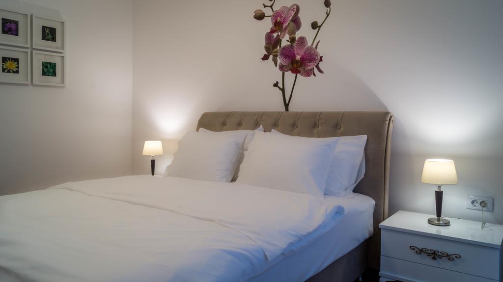 Luxury Budva Center Apartments Buitenkant foto